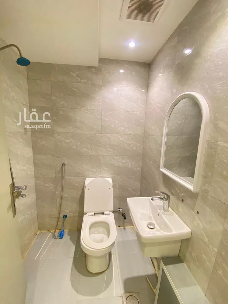شقة للإيجار في شارع جرير بن عبدالله البجلي, حي مغرزات, مدينة الرياض, منطقة الرياض صورة 5