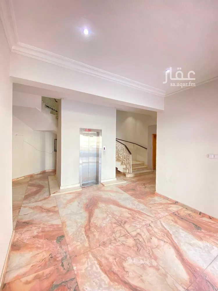 شقة للإيجار في شارع جرير بن عبدالله البجلي, حي مغرزات, مدينة الرياض, منطقة الرياض صورة 3