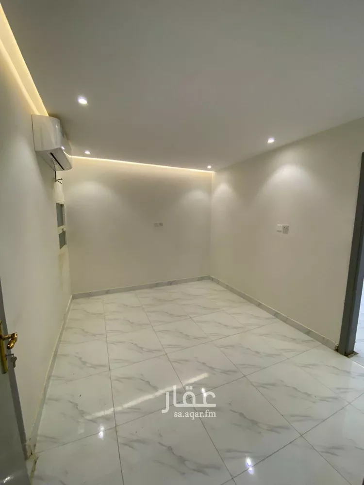 شقة للإيجار في شارع الفجر, حي السويدي الغربي, مدينة الرياض, منطقة الرياض صورة 2