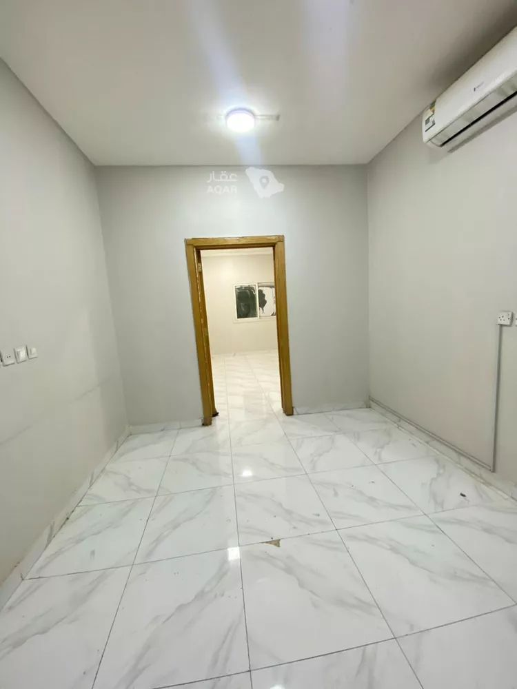 Apartment for Rent in Riyadh An Nuzhah 8