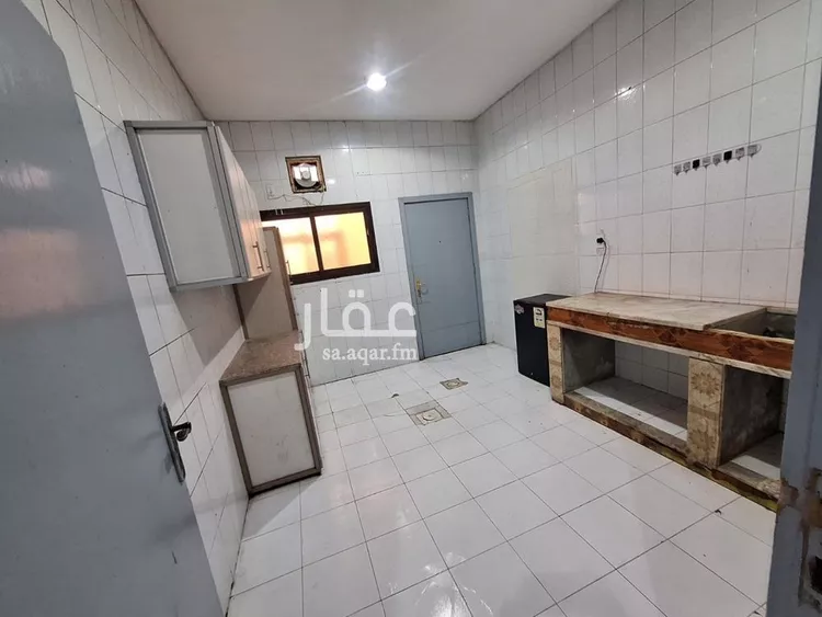 شقة للإيجار في شارع طريق الملك خالد, حي غرناطة, مدينة الدمام, المنطقة الشرقية صورة 5