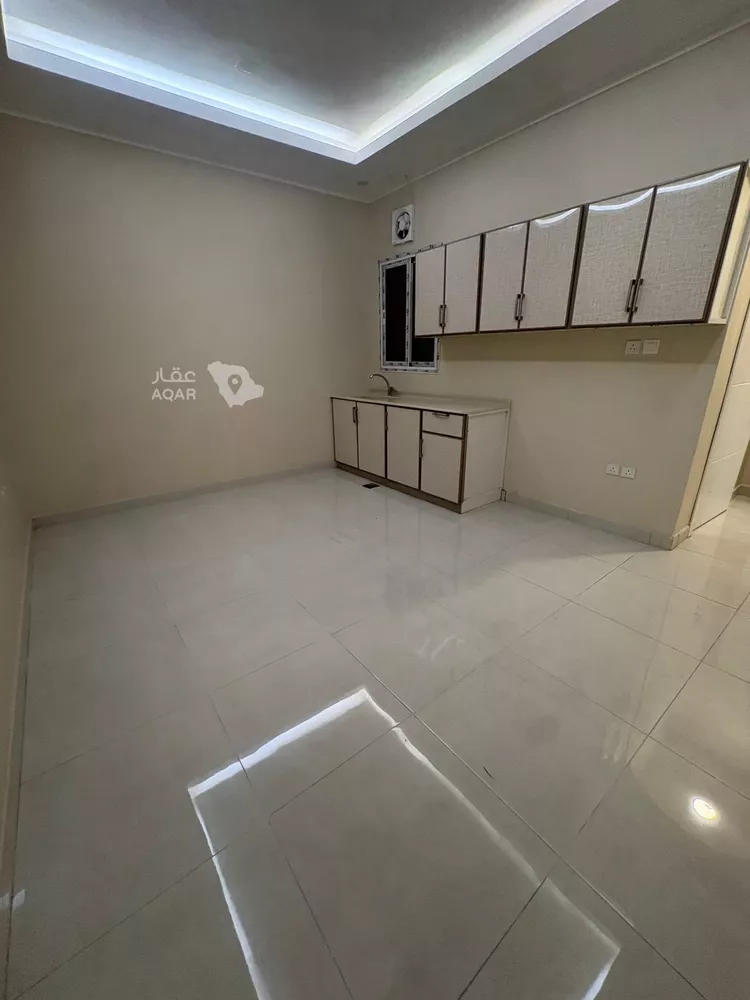 شقة للإيجار في شارع الملك فهد بن عبدالعزيز, حي الخبرالشمالية, مدينة الخبر, المنطقة الشرقية 2