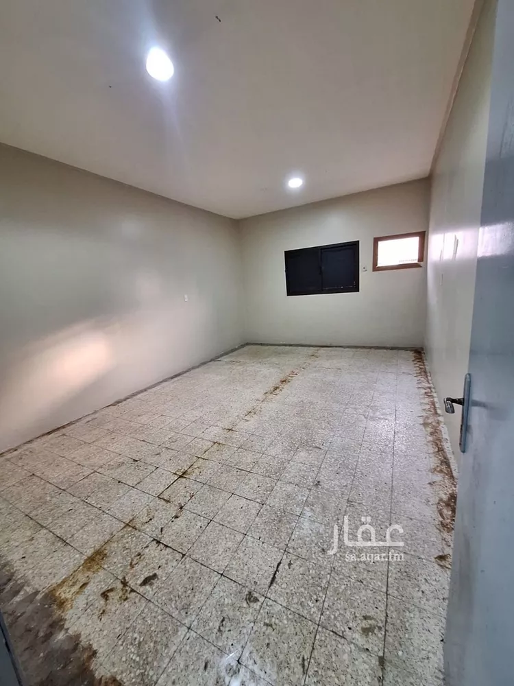 شقة للإيجار في شارع طريق الملك خالد, حي غرناطة, مدينة الدمام, المنطقة الشرقية صورة 2
