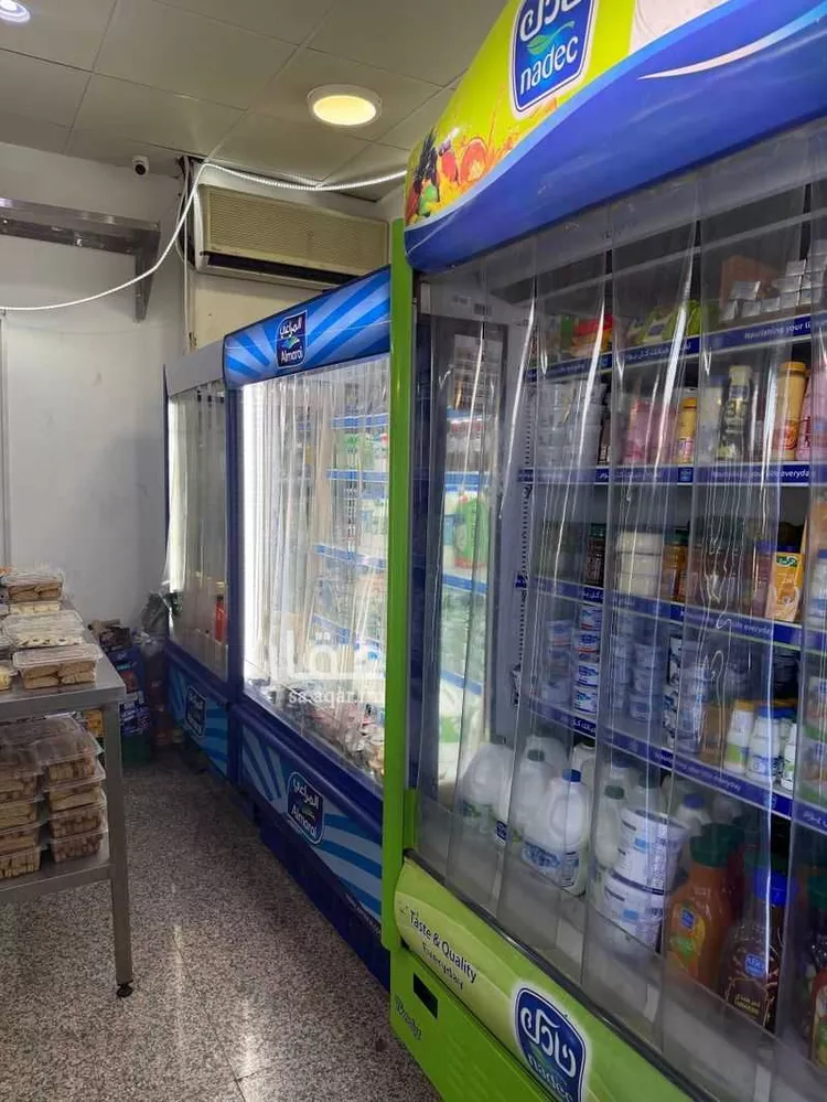 محل للبيع في شارع عمرو ابن شعواء ، حي القصواء ، المدينة المنورة ، منطقة المدينة المنورة صورة 3