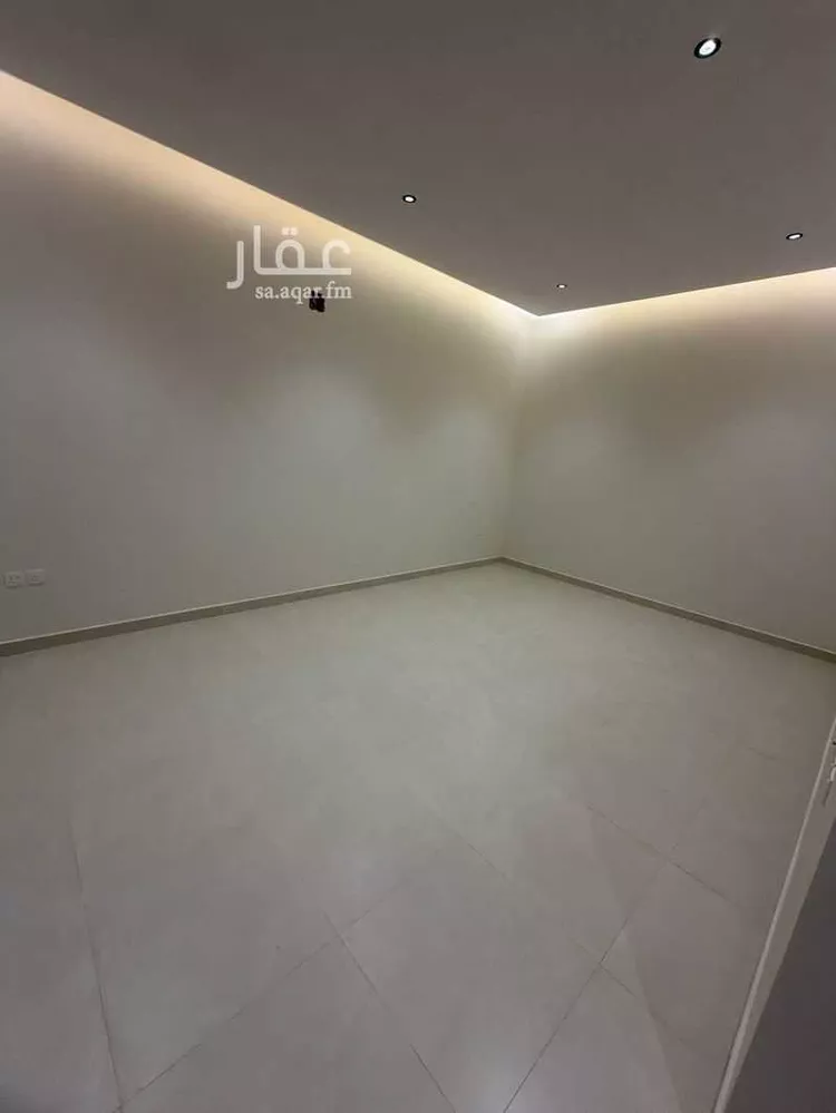 فيلا للإيجار في شارع عبدالعزيز القاضي, حي عكاظ, مدينة الرياض, منطقة الرياض صورة 2