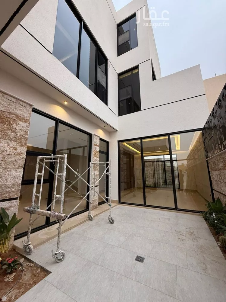 Villa for Sale in Riyadh Al Mahdiyah صورة 2