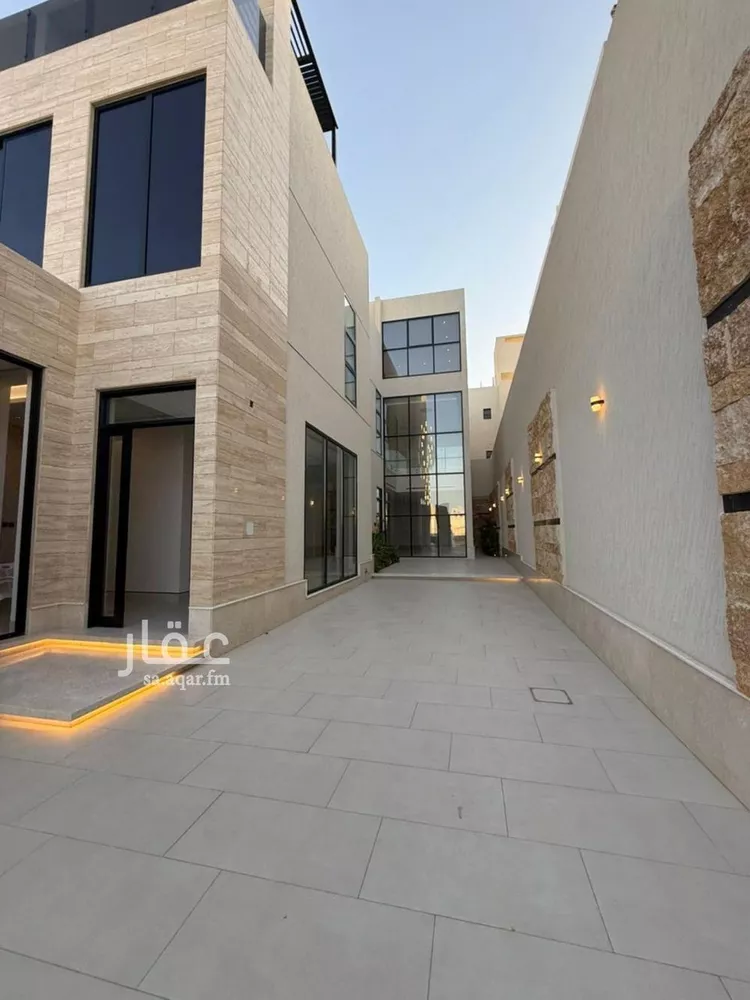 Villa for Sale in Riyadh Al Mahdiyah صورة 3