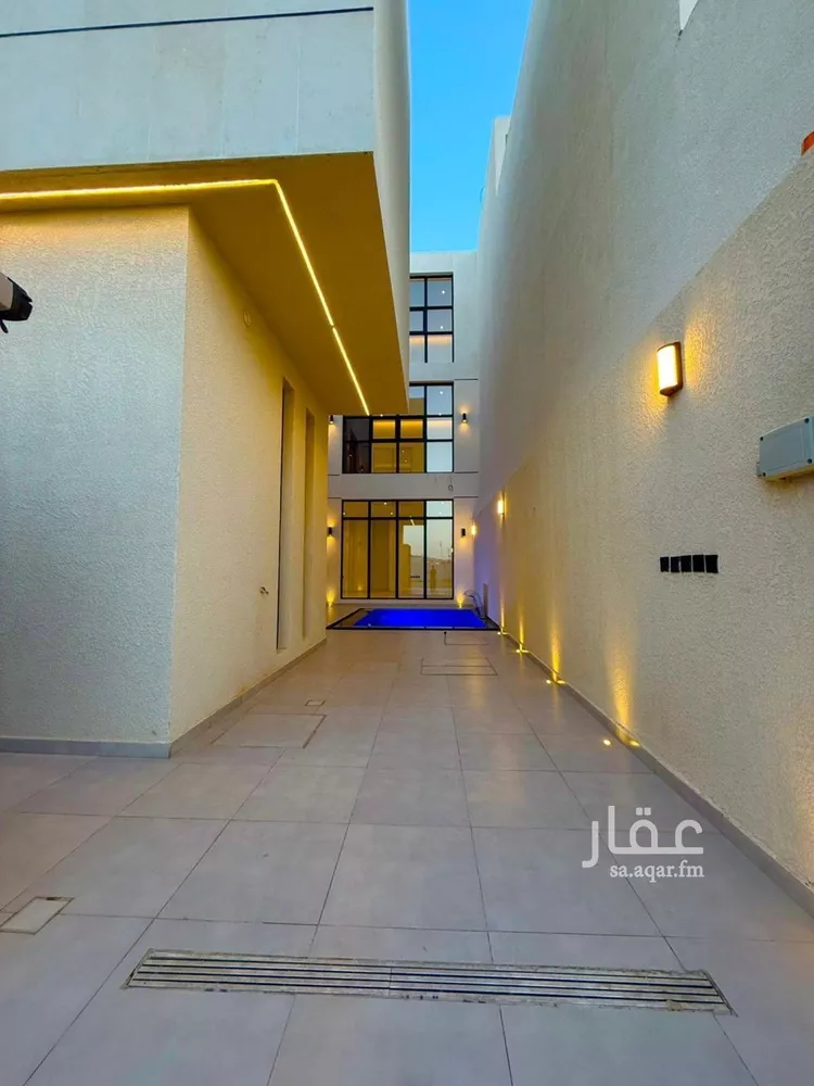 فيلا للبيع في شارع إبراهيم بن علي بن علوي, حي المهدية, مدينة الرياض, منطقة الرياض صورة 5