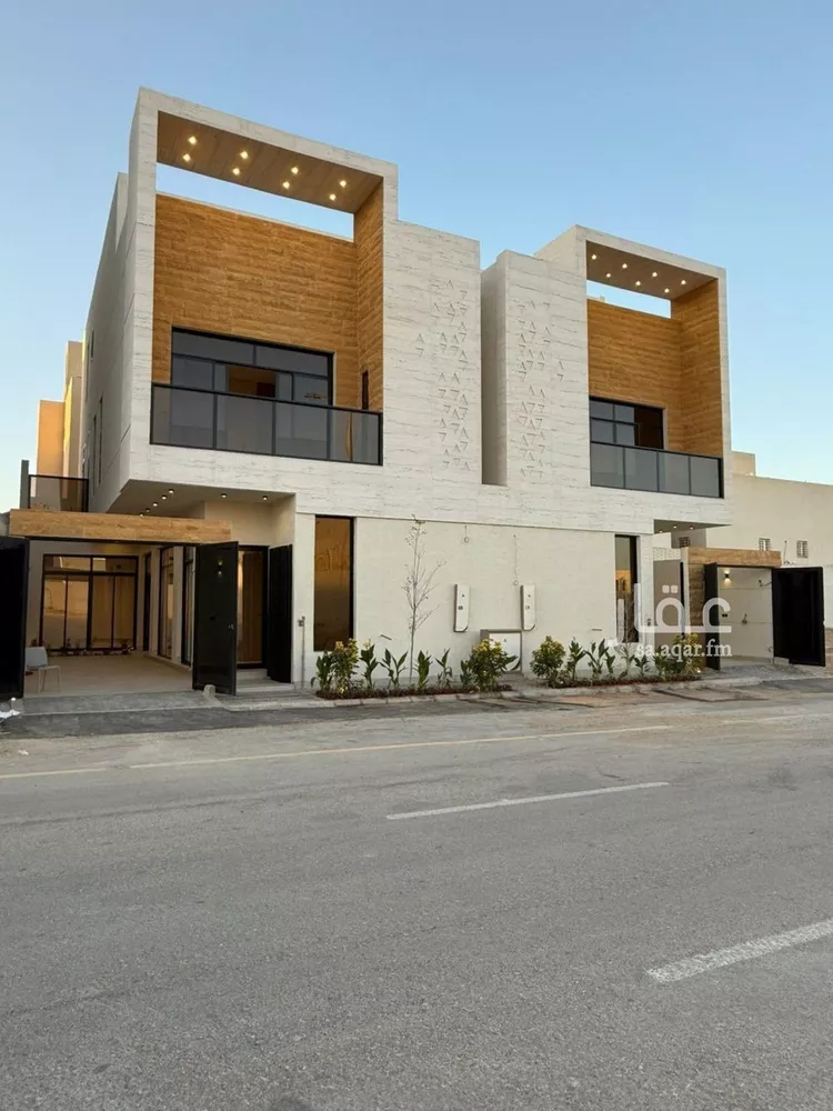 Villa for Sale in Riyadh Al Mahdiyah