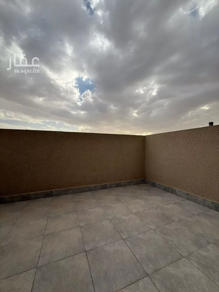 فيلا للبيع في شارع السيل الكبير, حي المهدية, مدينة الرياض, منطقة الرياض صورة 3