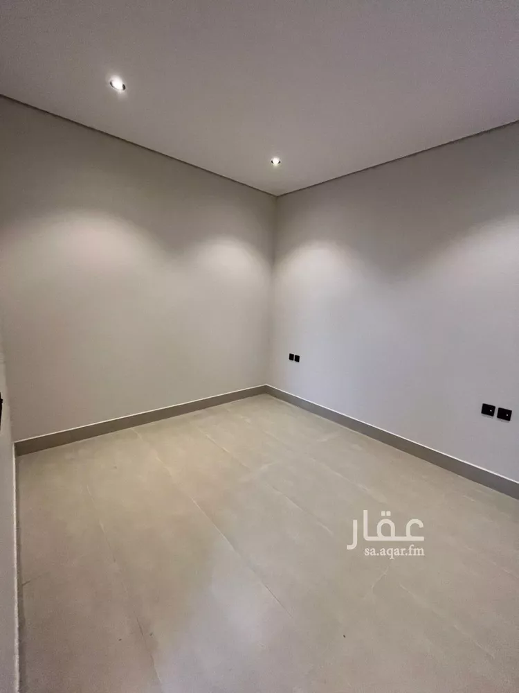 فيلا للبيع في شارع عمر بن عبدالقادر مفتي, حي المهدية, مدينة الرياض, منطقة الرياض صورة 2