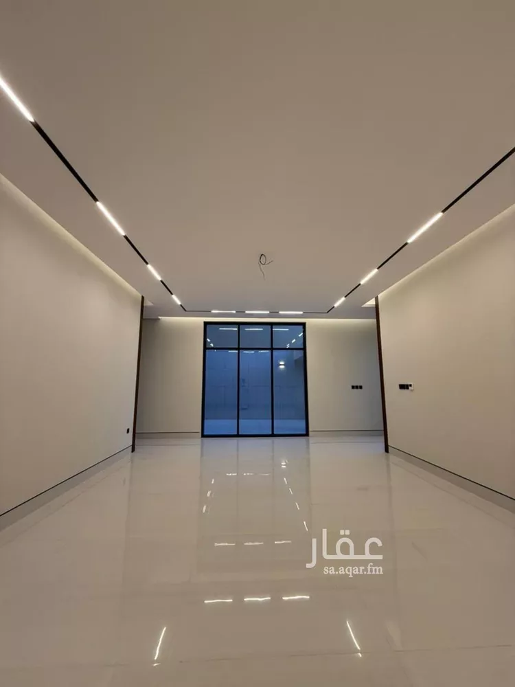 فيلا للبيع في شارع السيل الكبير, حي المهدية, مدينة الرياض, منطقة الرياض صورة 3