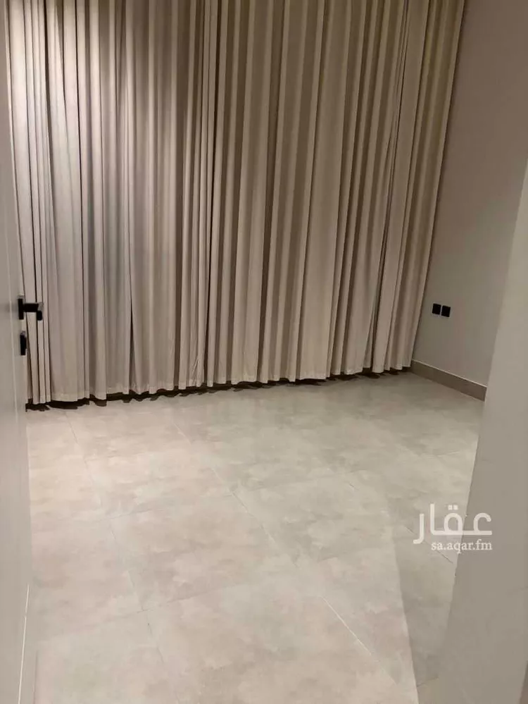 عمارة للإيجار في شارع عبدالرحمن بن خميس, حي العارض, مدينة الرياض, منطقة الرياض صورة 2