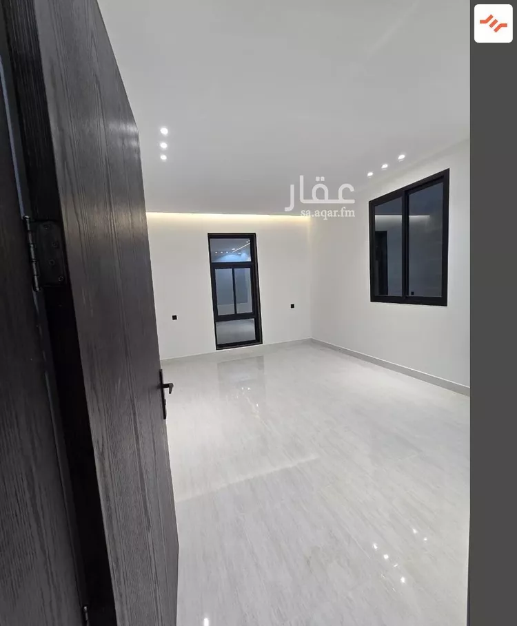 شقة للبيع في شارع عثمان ابن معمر, حي الحيلة الغربي, مدينة محائل, منطقة عسير