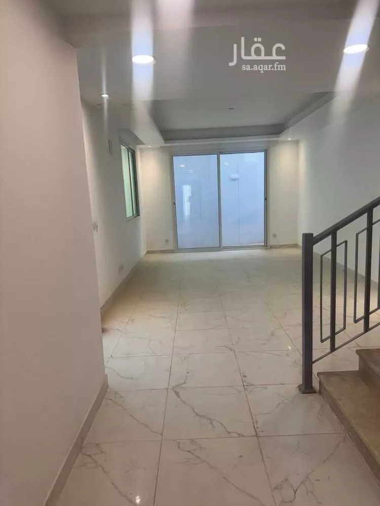 فيلا للإيجار في شارع سلمى بنت زيد ، حي الأمانة ، الدمام ، الدمام صورة 3