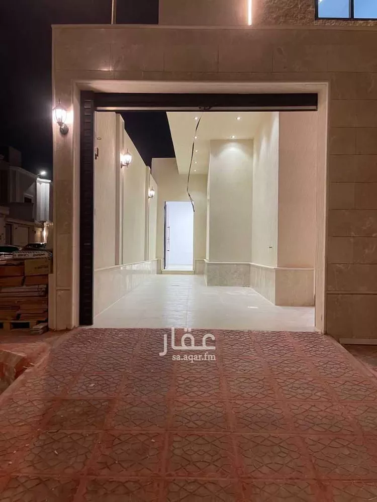 Floor for Sale in Riyadh Al Uraija Al Gharbiyah صورة 3