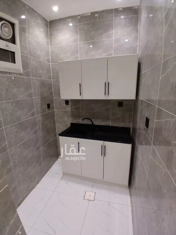 شقة للإيجار في شارع وادي البطحاء, حي العقيق, مدينة الرياض, منطقة الرياض صورة 2