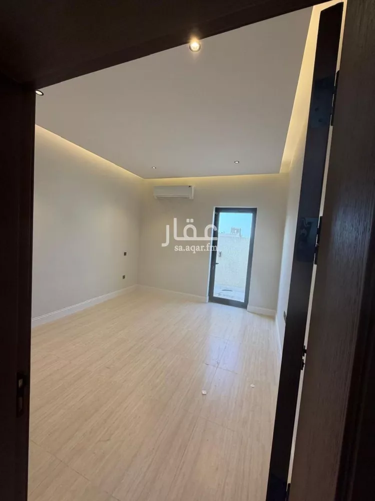 فيلا للإيجار في شارع أبي الحجاج المقدسي, حي العارض, مدينة الرياض, منطقة الرياض صورة 3