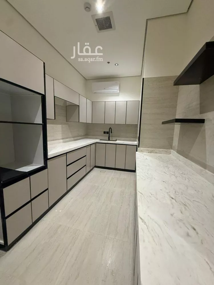 شقة للإيجار في شارع الشيخ عبدالله بن جبرين, حي القيروان, مدينة الرياض, منطقة الرياض