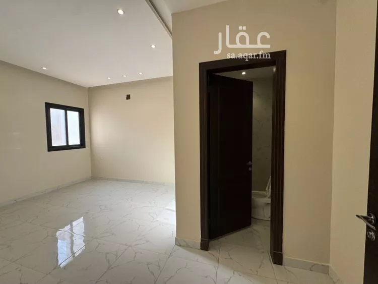 فيلا للإيجار في شارع علي بن أحمد العمري, حي العارض, مدينة الرياض, منطقة الرياض صورة 5