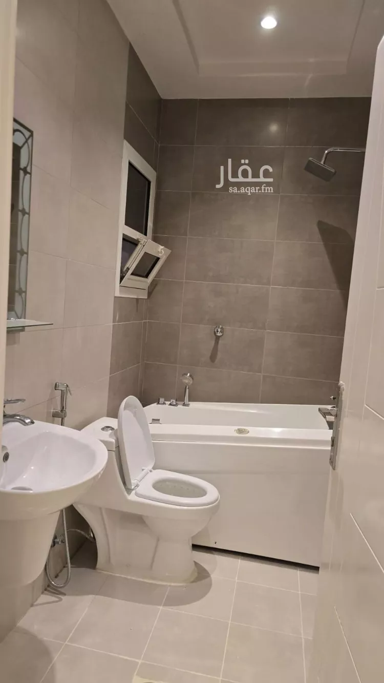 شقة للبيع في شارع الخيالة, حي الياسمين, مدينة الرياض, منطقة الرياض صورة 2