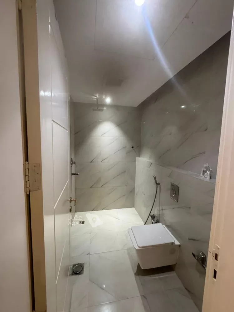 شقة للإيجار في شارع أبحر, حي الملقا, مدينة الرياض, منطقة الرياض صورة 5
