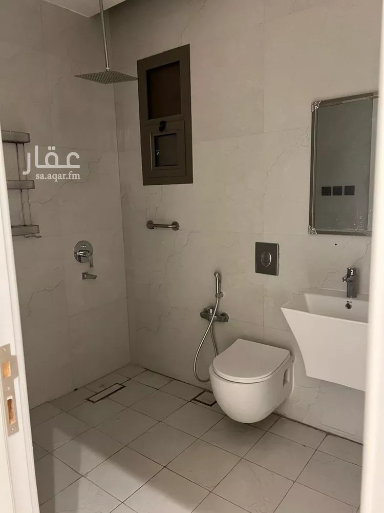شقة للإيجار في شارع الشيخ عبدالله بن جبرين, حي القيروان, مدينة الرياض, منطقة الرياض صورة 5