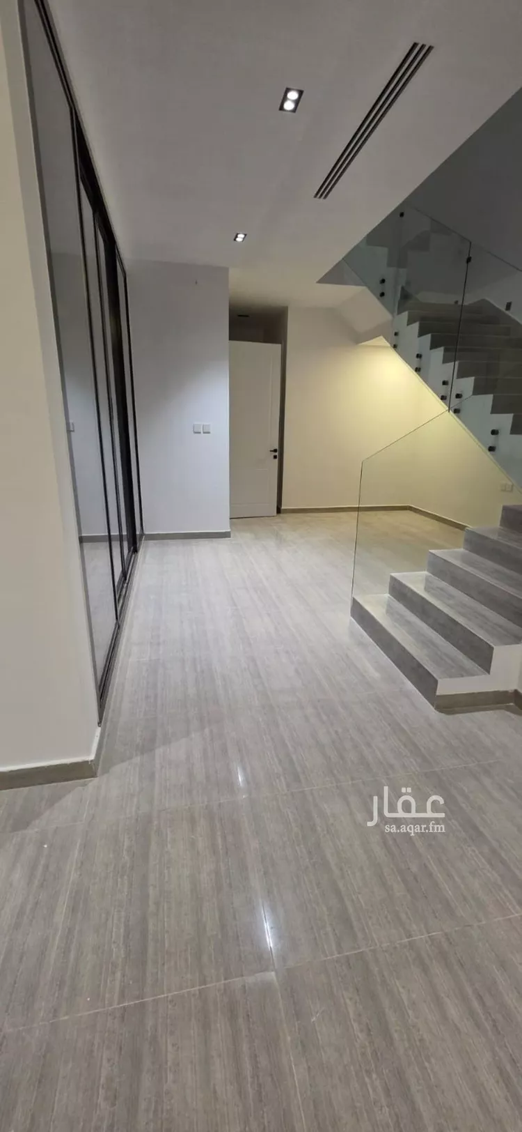 فيلا للبيع في شارع مسلم بن عبيدالله, حي العارض, مدينة الرياض, منطقة الرياض صورة 5