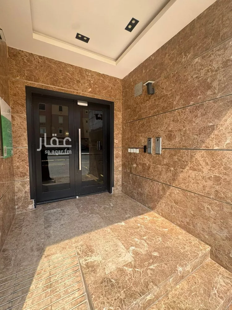 Apartment for Sale in Riyadh Al Malqa 13