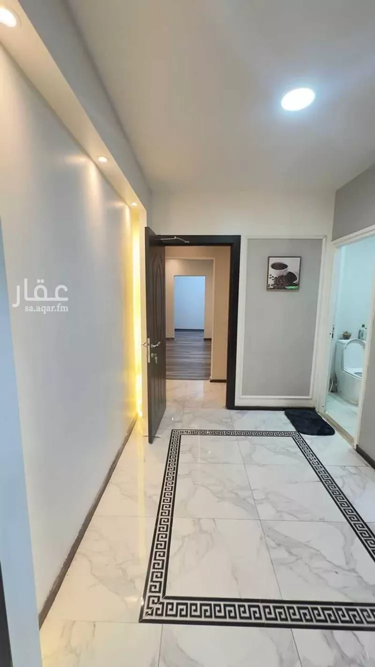شقة للبيع في شارع مجمع الدانة , حي الإسكان, مدينة الدمام, المنطقة الشرقية صورة 3