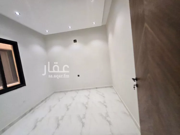 Villa for Sale in Riyadh Tuwaiq 10