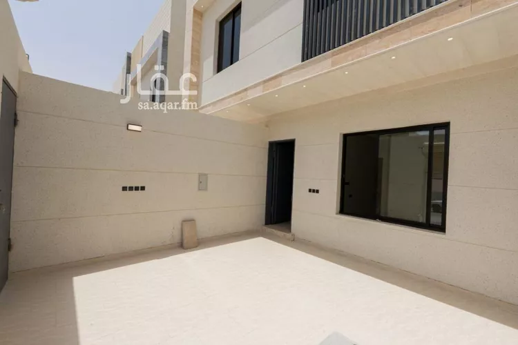 فيلا للبيع في شارع كعب الهجري, حي عكاظ, مدينة الرياض, منطقة الرياض 15
