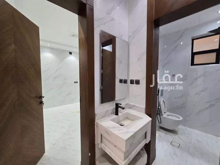 Villa for Sale in Riyadh Tuwaiq 18