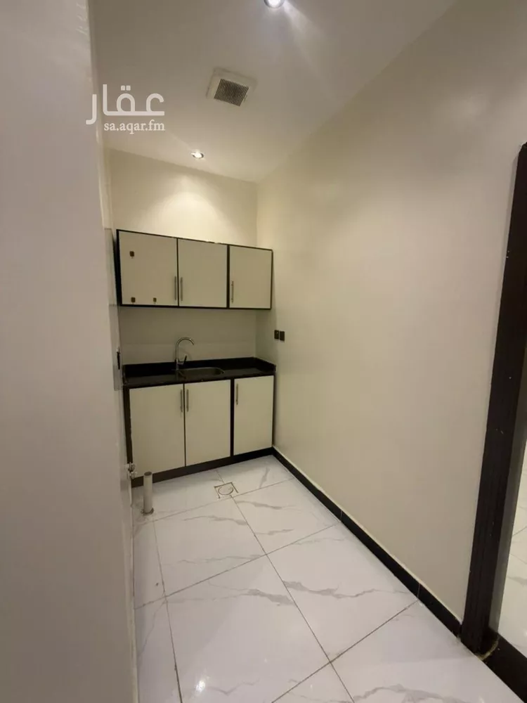 شقة للإيجار في شارع المحمدي, حي اليرموك, مدينة الرياض, منطقة الرياض صورة 4