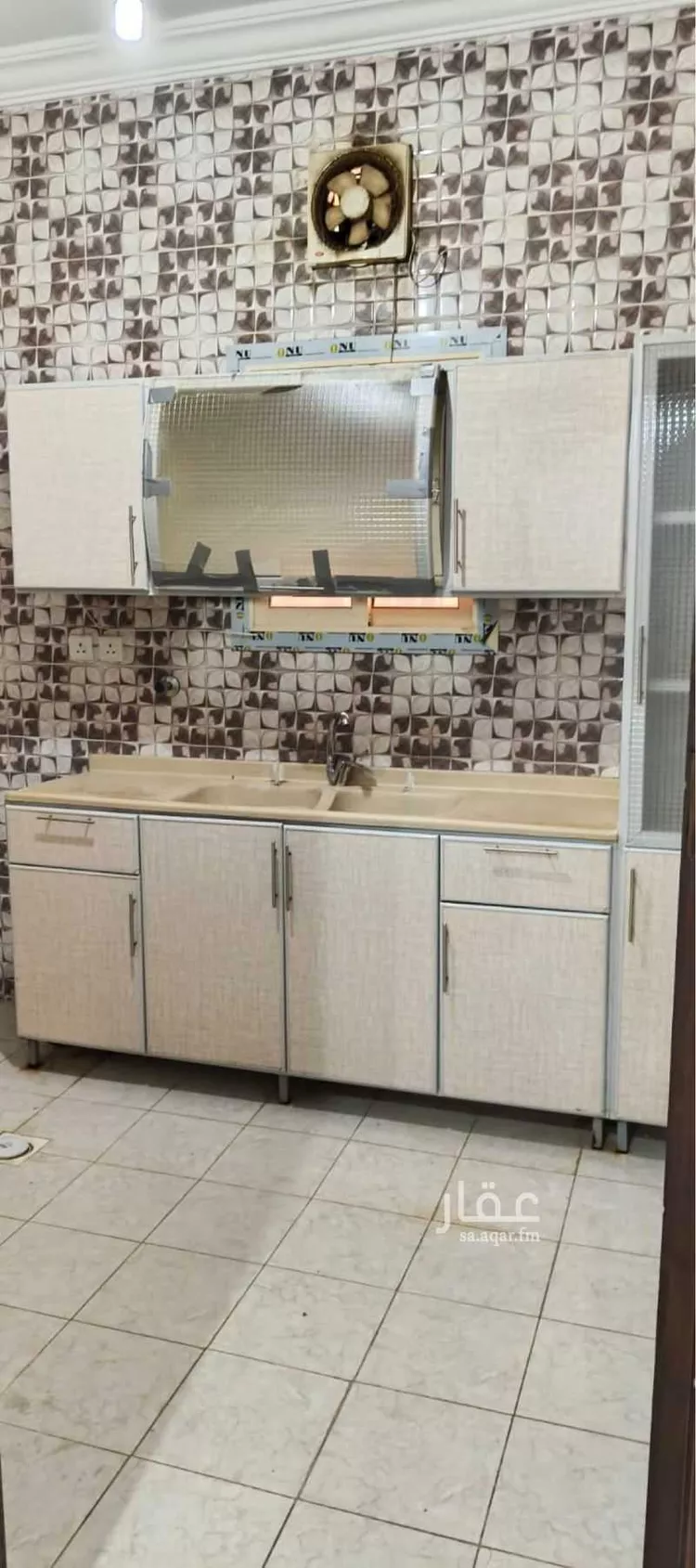 شقة للإيجار في شارع العزيزي, حي السلامة, مدينة جدة, منطقة مكة المكرمة 1 صورة