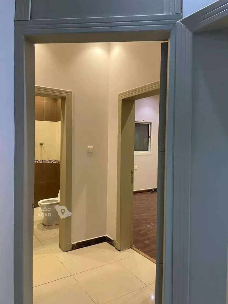 Floor for Rent in Riyadh Al Arid 6
