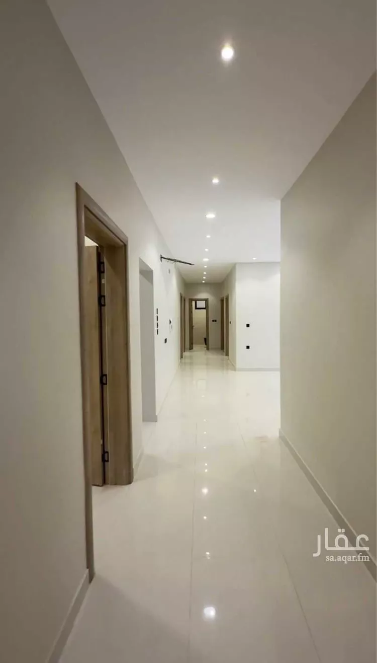 Floor for Sale in Medina Al Matar 7