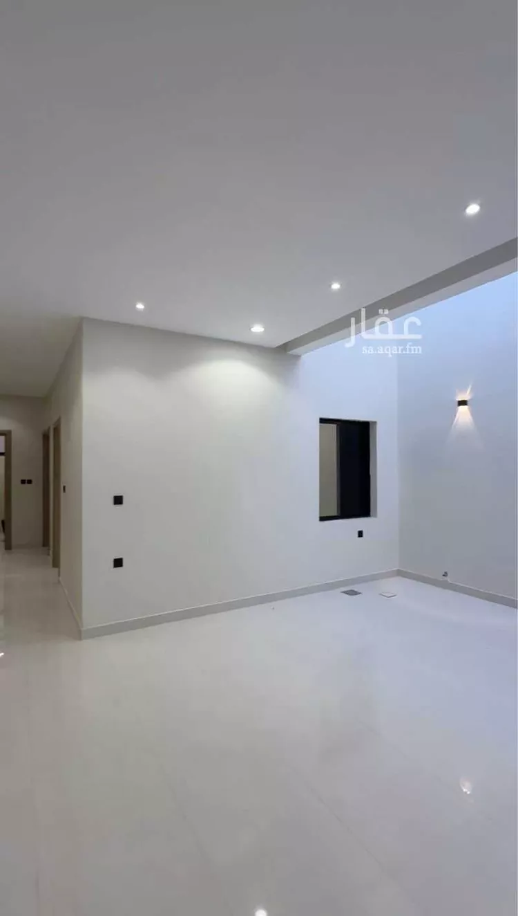 Floor for Sale in Medina Al Matar 6