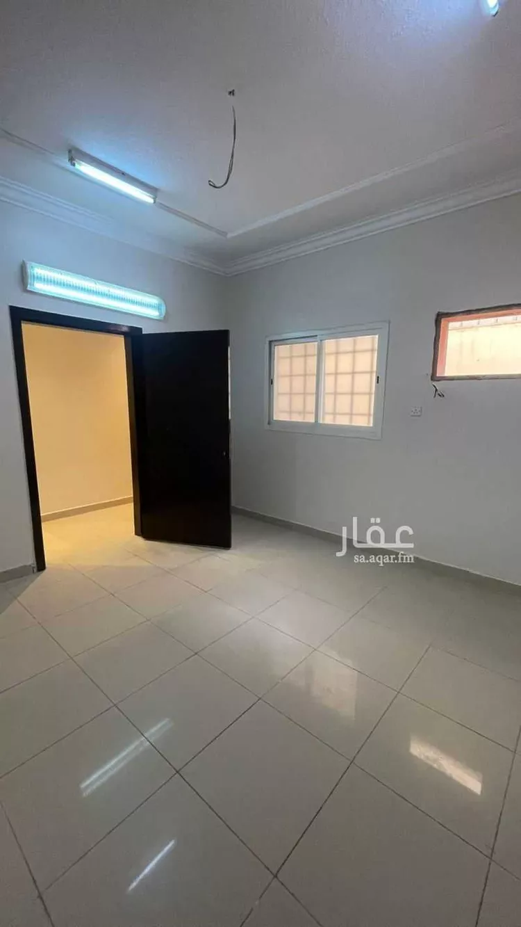 Floor for Rent in Riyadh Al Aziziyah صورة 2