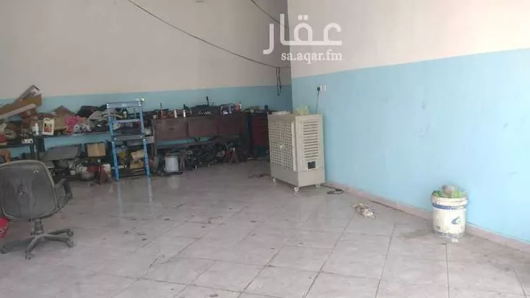 محل للإيجار في شارع عبدالله بن وديعة ، حي المطار ، المدينة المنورة ، منطقة المدينة المنورة 1 صورة
