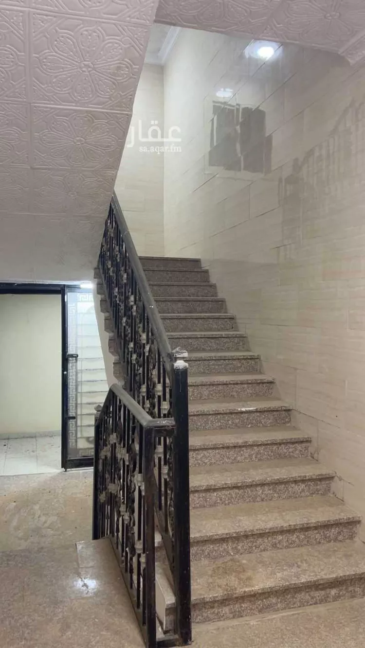 عمارة للبيع في شارع  الترمذي, حي سكة الحديد, مدينة المدينة المنورة, منطقة المدينة المنورة صورة 2