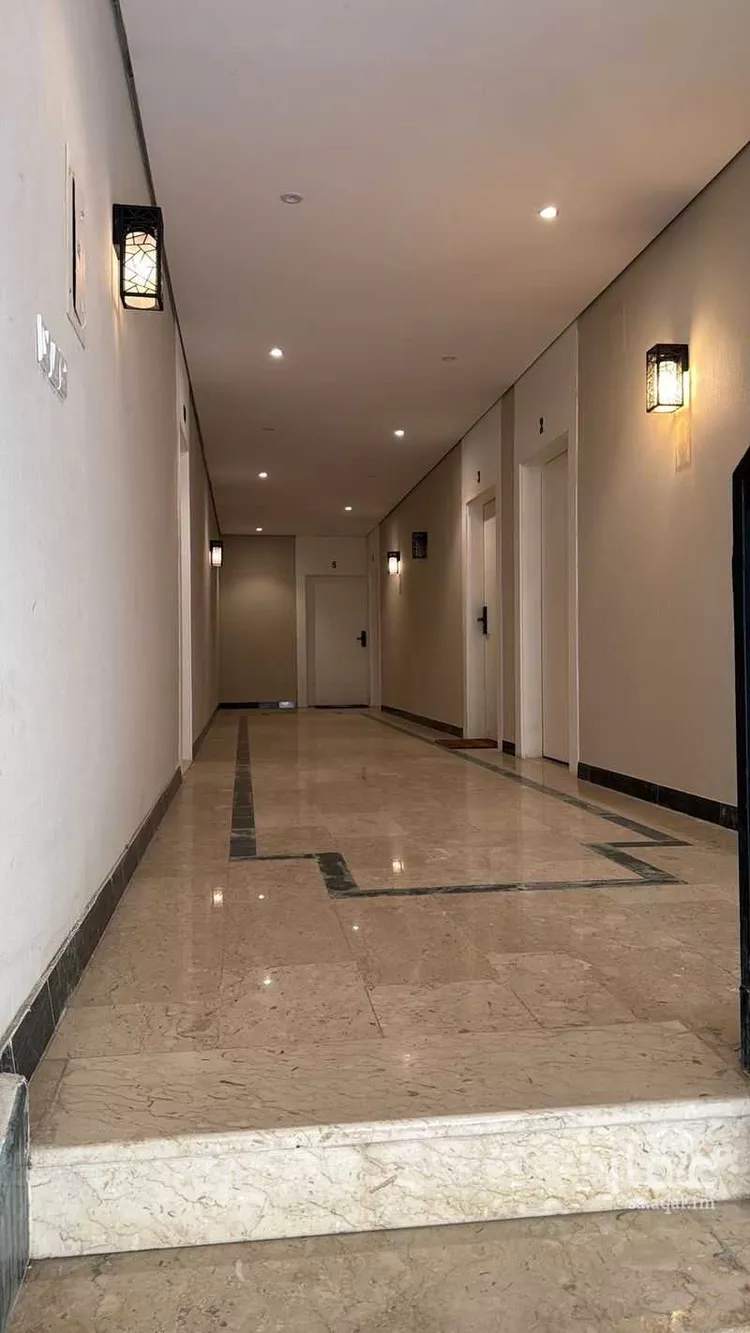 عمارة للإيجار في شارع  سعود ابن عبدالعزيز ابن محمد, حي المحمدية, مدينة الرياض, منطقة الرياض صورة 3