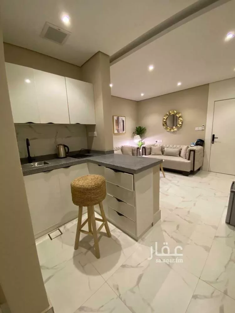 عمارة للإيجار في شارع  سعود ابن عبدالعزيز ابن محمد, حي المحمدية, مدينة الرياض, منطقة الرياض صورة 4