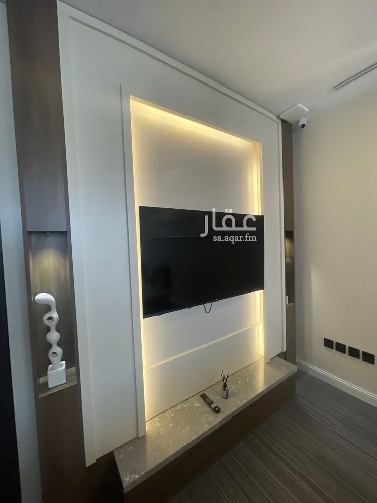 Commercial Office for Rent in Riyadh Al Yasmin صورة 4