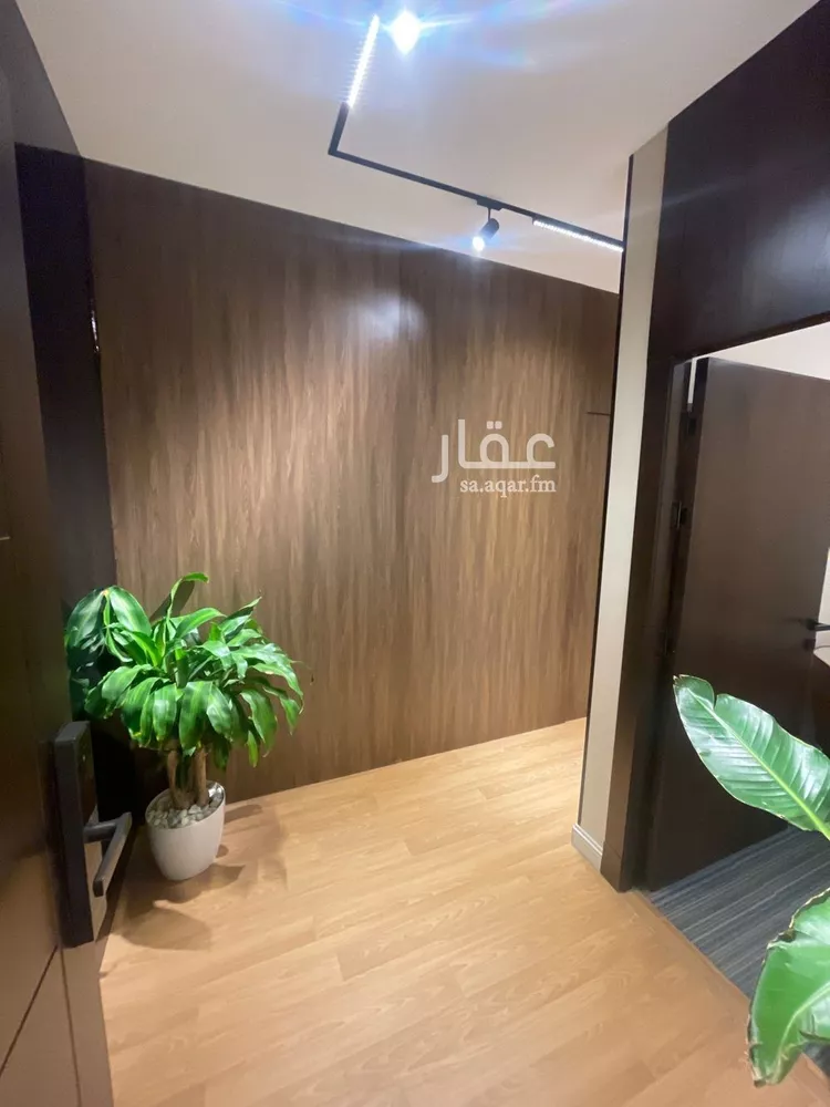 Commercial Office for Rent in Riyadh Al Yasmin 1 صورة