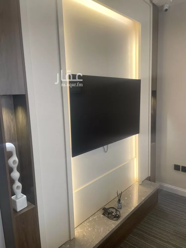 مكتب تجاري للإيجار في شارع الملك عبدالعزيز, حي الياسمين, مدينة الرياض, منطقة الرياض صورة 4