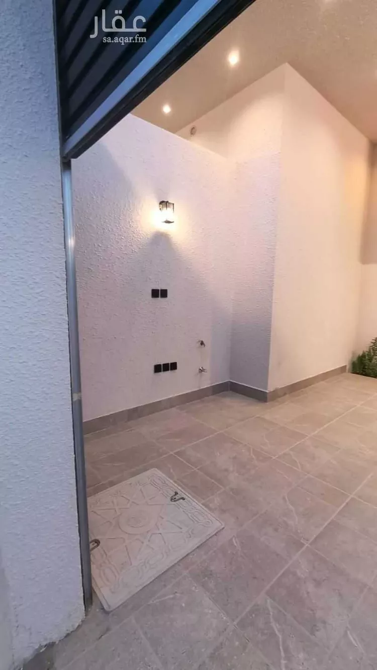 Floor for Sale in Riyadh Az Zahrah صورة 3