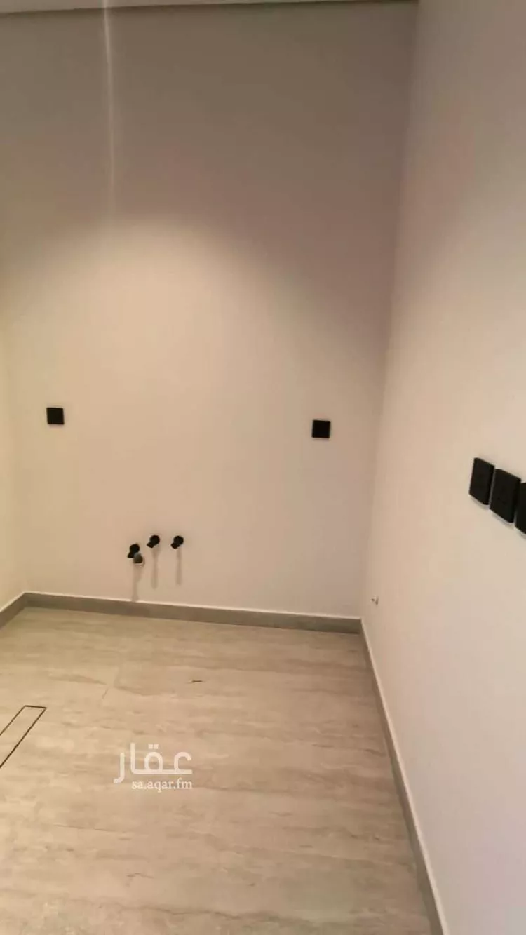 دور للبيع في شارع عمر الرازي, حي الزهرة, مدينة الرياض, منطقة الرياض صورة 5