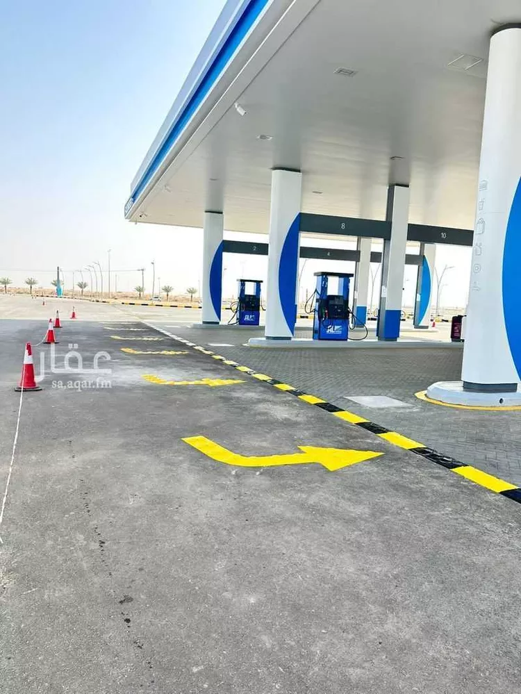 Station for rent in Buraydah Ash Shiqah صورة 3