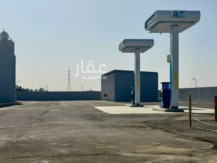 Station for rent in Buraydah Ash Shiqah صورة 4